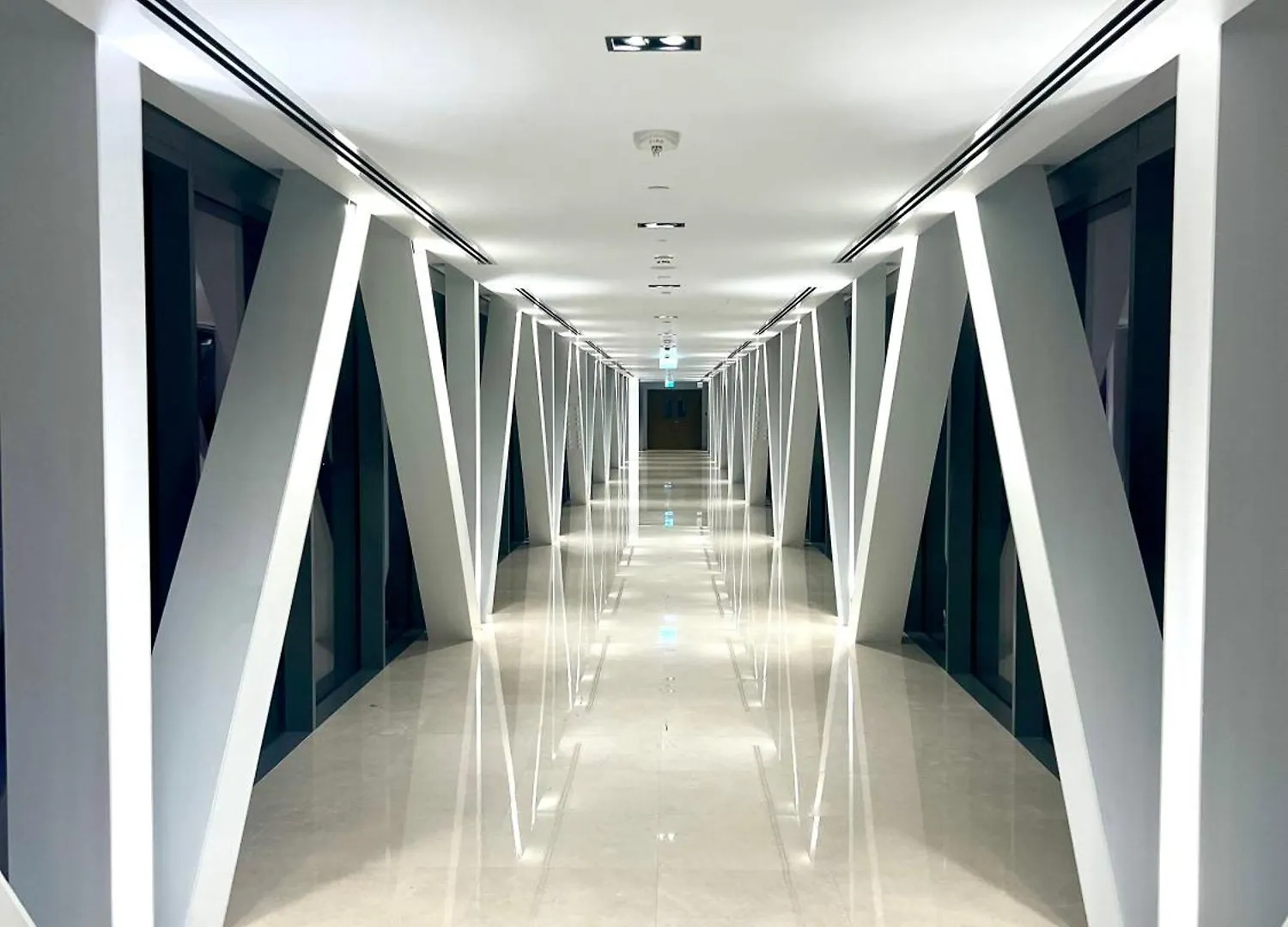 Apartment Downtown Luxury - Open Views Of The City & The Sea - Walking Distance To Dubai Mall United Arab Emirates